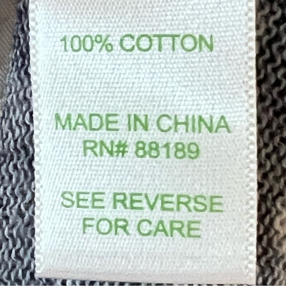 Lilly Pulitzer 100% Cotton Long-Sleeve Printed Sweater - Picture 8 of 9